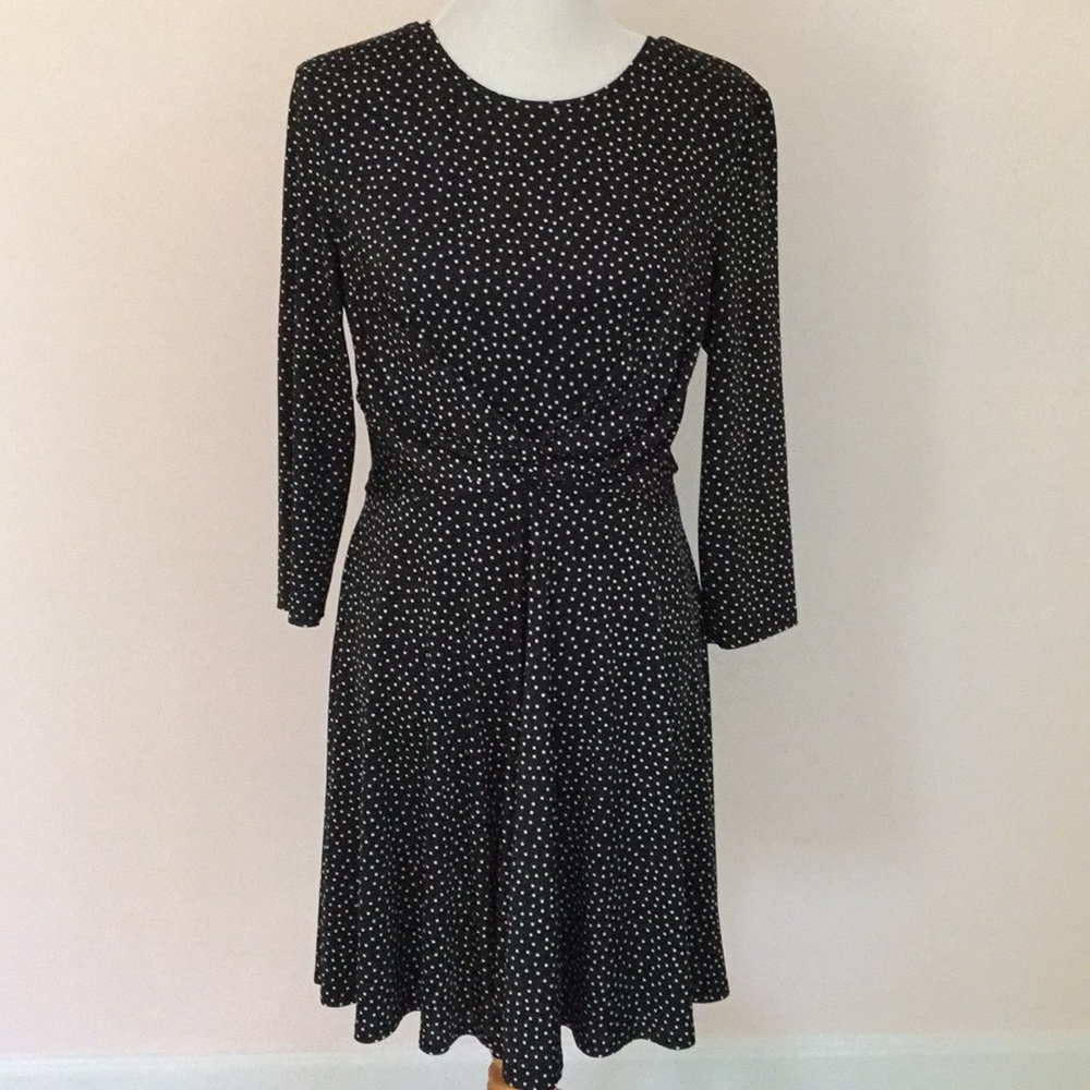 NWOT Swingy B&w polka dot dress